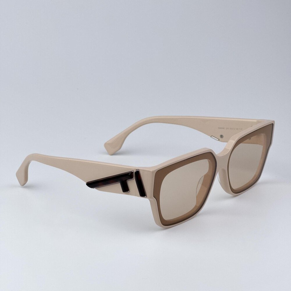 Fendi FENDI FIRST  FE40099I 57E Women BRAND NEW Sunglasses Square Beige Brown - Picture 4 of 9